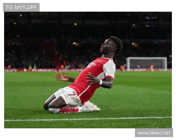 萨卡：对阵曼城等强队时的突破与抗压能力