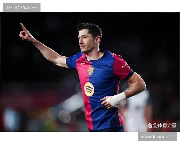 莱万加盟豪门：争议与进球能力解析