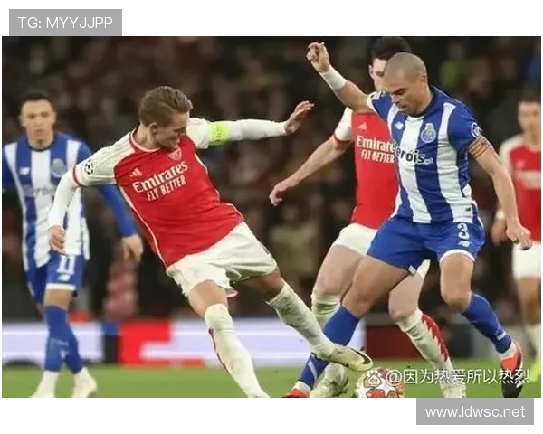 皇马阵容星光熠熠,但整体连接问题已逐步反映在比赛表现中 皇马阵容星光熠熠,但整体连接问题已逐步反映在比赛表现中